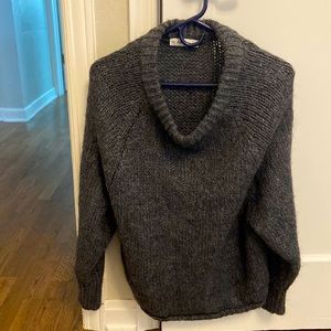 Knit sweater